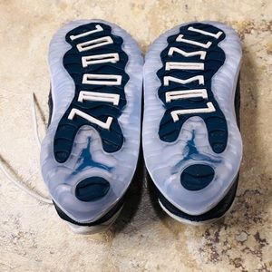 jordan 11 low top snake skin